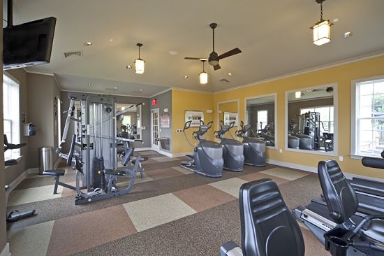 FULLY EQUIPPED FITNESS CENTER
